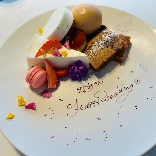 結婚祝い☆入籍記念☆プチギフトに！ウェディングプレート