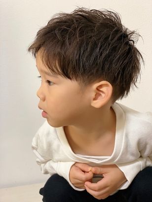 2025年最新 結婚式の子供のかわいい髪型特集！女の子＆男の子のフォーマルヘアアレンジみんなのウェディングニュース