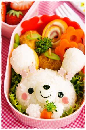 みかんぼうやのおにぎり弁当 - キャラデコ弁.com スマホ