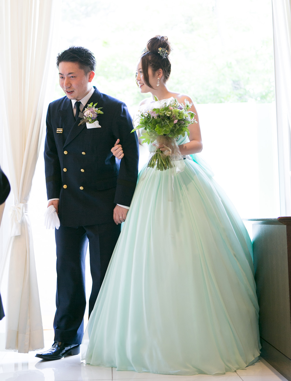 消防士様の結婚式では「消防礼服」という儀礼服を♪大阪の費用も安いのにこだわりの格安結婚式！ – ￼大阪の結婚式情報