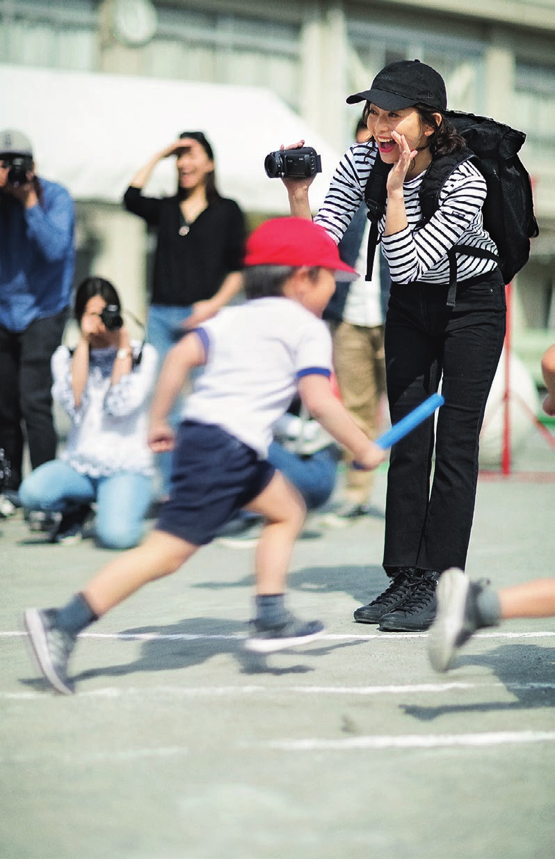 芸能人に学ぶ！運動会コーデ 15選 パパ編re：gre