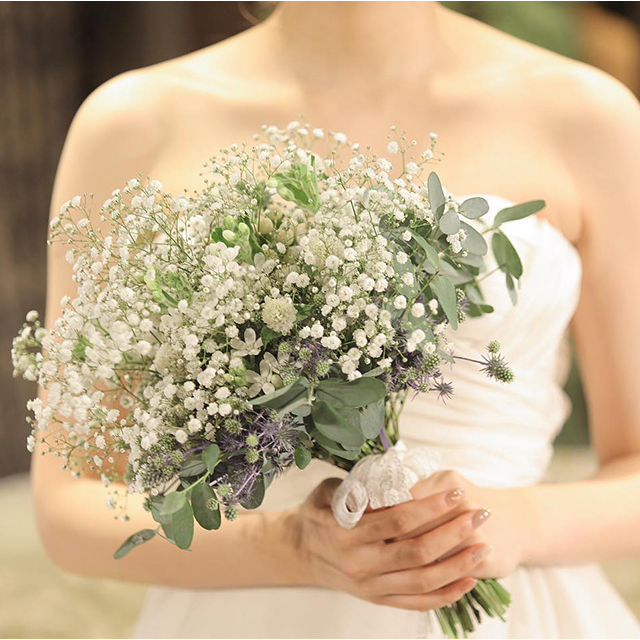 結婚式でも大活躍！かすみ草の花言葉や魅力、アイディア＊30選♡ウェディングニュース