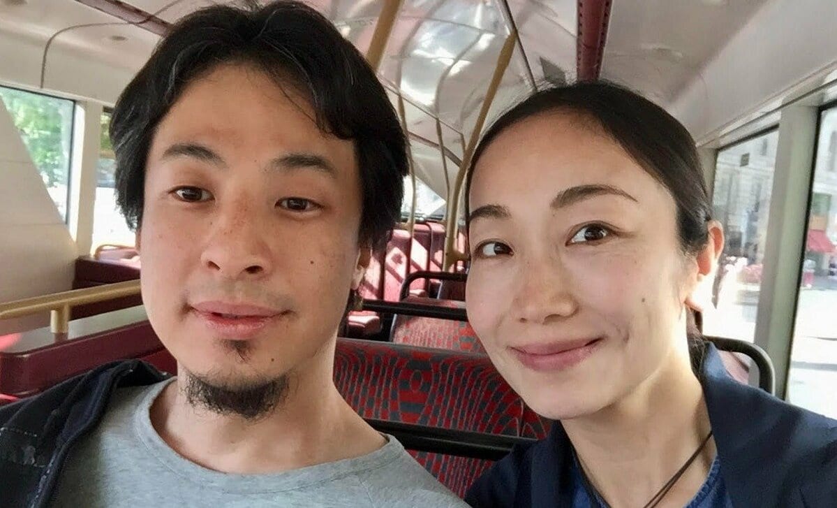 旦那が部屋にこもる心理とは？知っておきたい理由と上手な向き合い方あだっちーーーく