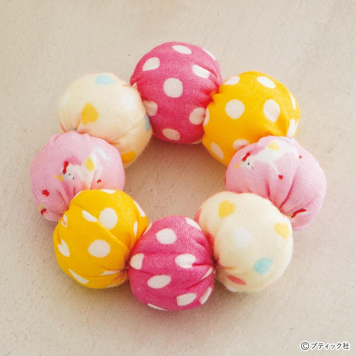 赤ちゃんのおもちゃを手作りしよう！簡単かわいいキャンディーガラガラの作り方 - 縫いナビ 生地のマルイシ