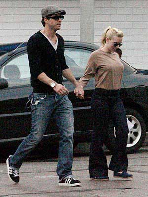 スカーレット・ヨハンソンに妊娠報道が浮上