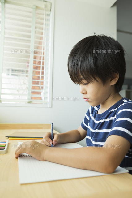 260点を超える子供 横顔 日本人のイラスト素材、ロイヤリティフリーのベクター素材グラフィックスとクリップアート - iStock男の子 横顔日本人