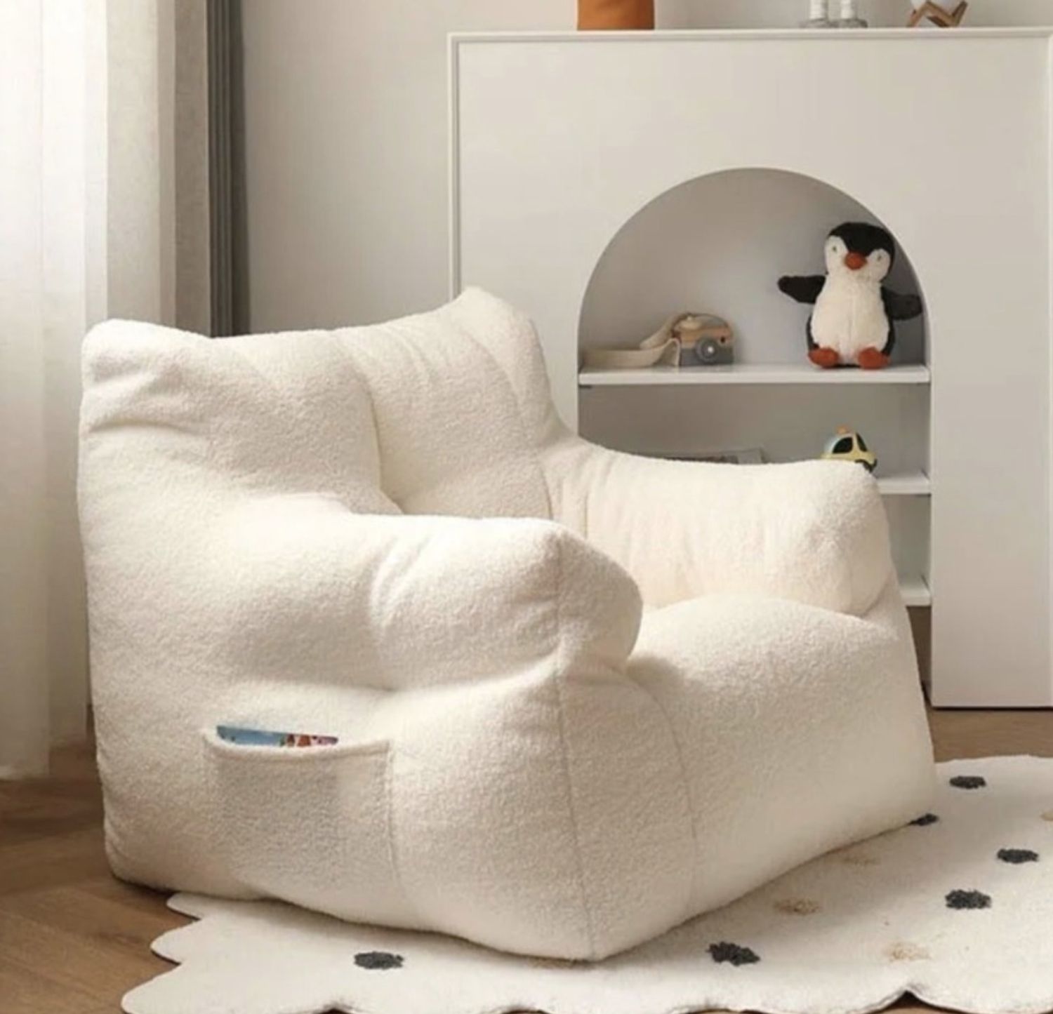 ルームツアー ラベンダーカラーが映える大人可愛いお部屋レイアウト紹介 一人暮らし 1K7畳 約23m2 20代後半女性– ラグとインテリアのお店TOCO LIFE