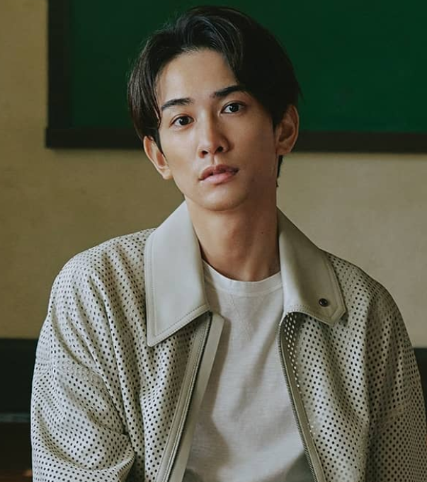 佐藤健・菅田将暉・町田啓太 ・志尊淳の“ガチ演奏”に「今年最高のNetflixドラマ」の声続出！『グラスハート』が音楽ドラマの新境地 Walkerplus ｄメニューニュース NTTドコモ