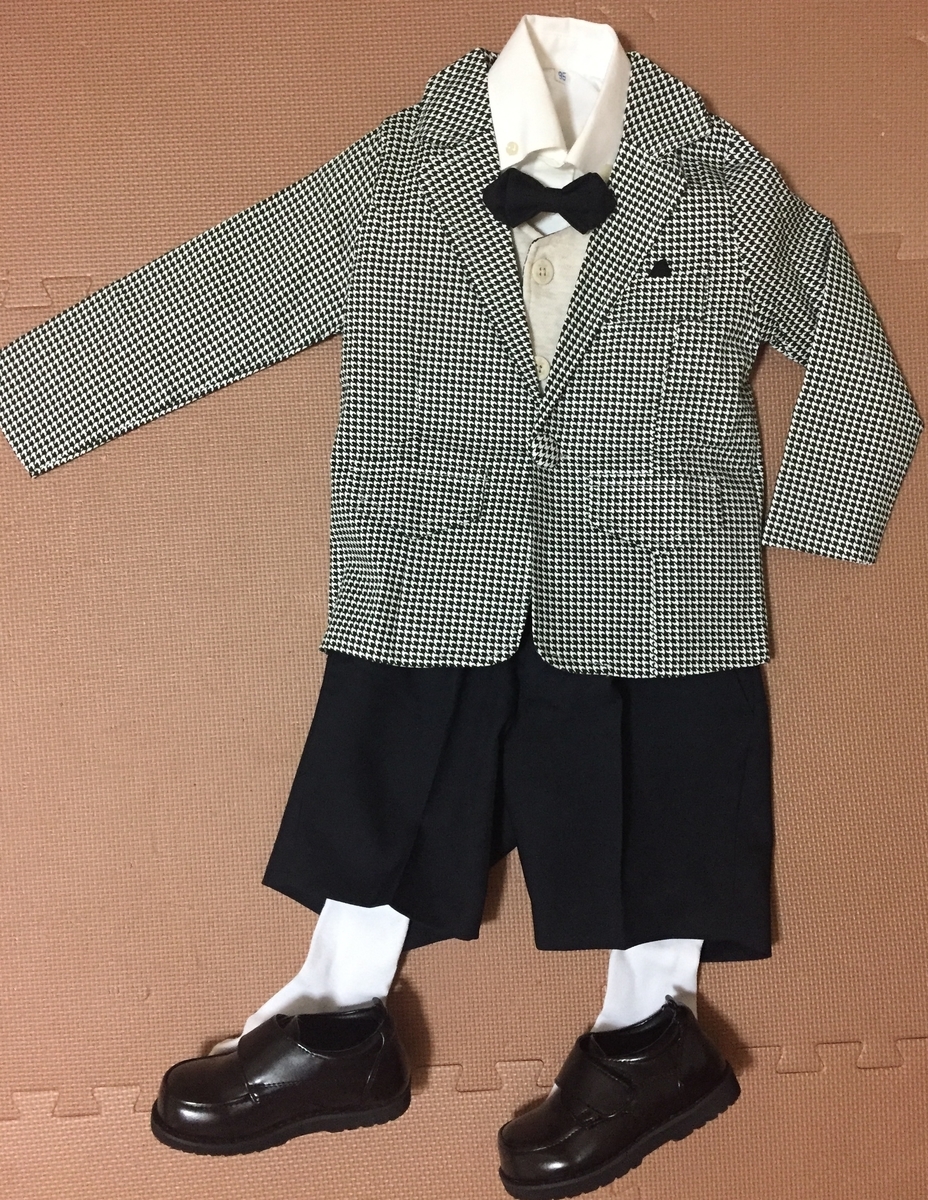 入園式・入学式 に脱ネイビーな「白＆ベージュスーツ」も素敵！＜名古屋ママスナップ＞VERY