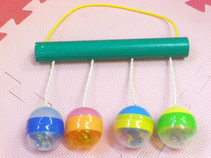 ハンドメイド 音の出る手作りおもちゃ＊クルクル ＊トイレットペーパー ＊手作りぬいぐるみ ＊フェルトおもちゃ