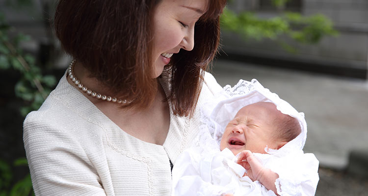 お宮参りの服装の悩みを解決！家族で素敵な写真を撮ろう