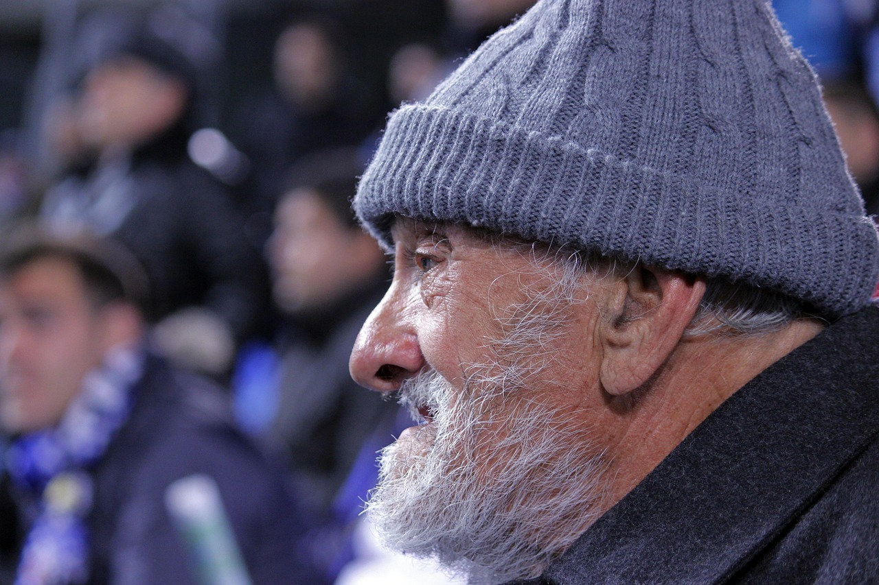 髭自慢のお爺さんのイラスト素材20688715- PIXTA