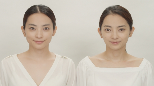 ♡ ♡ おやつタイム♡ ♡ ♡ 昨日で 2歳4ヶ月だよ♡ ♡ ♡ ♡双子 双子姉妹 ツインズ 女の子ママ シンクロ 双子コーデ2歳 キッズコーデ写真好きな人と繋がりたいリンクコーデ おしゃれキッズ になりたい ハンドメイド子供服 ピーターラビット お食事エプロン