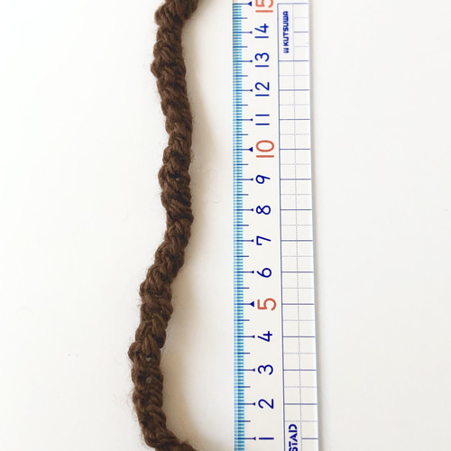 毛糸と画用紙でできる♪手作りおままごと遊び～めん料理編～つづる