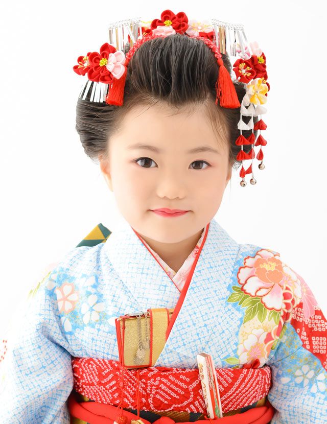 7歳 日本髪・桃割れ – トータルフォトスタジオトマト栃木県小山市の写真館です。七五三、お宮参り、成人式はトマトへ