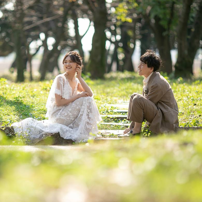 フォトウエディング・前撮りが撮影できるナチュラルな雰囲気のスタジオフォト一覧