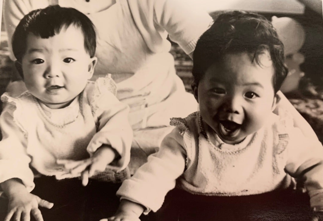 一卵性双生児の写真素材写真素材なら「写真AC」無料 フリー ダウンロードOK