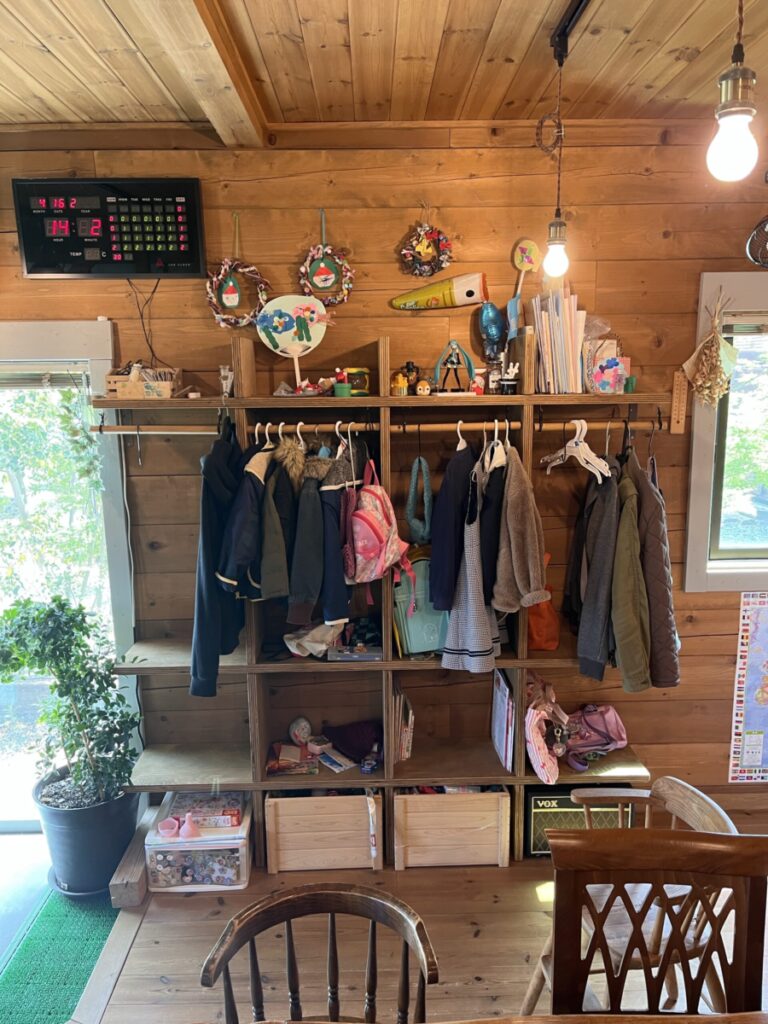 BESSの家 リビング収納 家族ロッカー をDIYする話