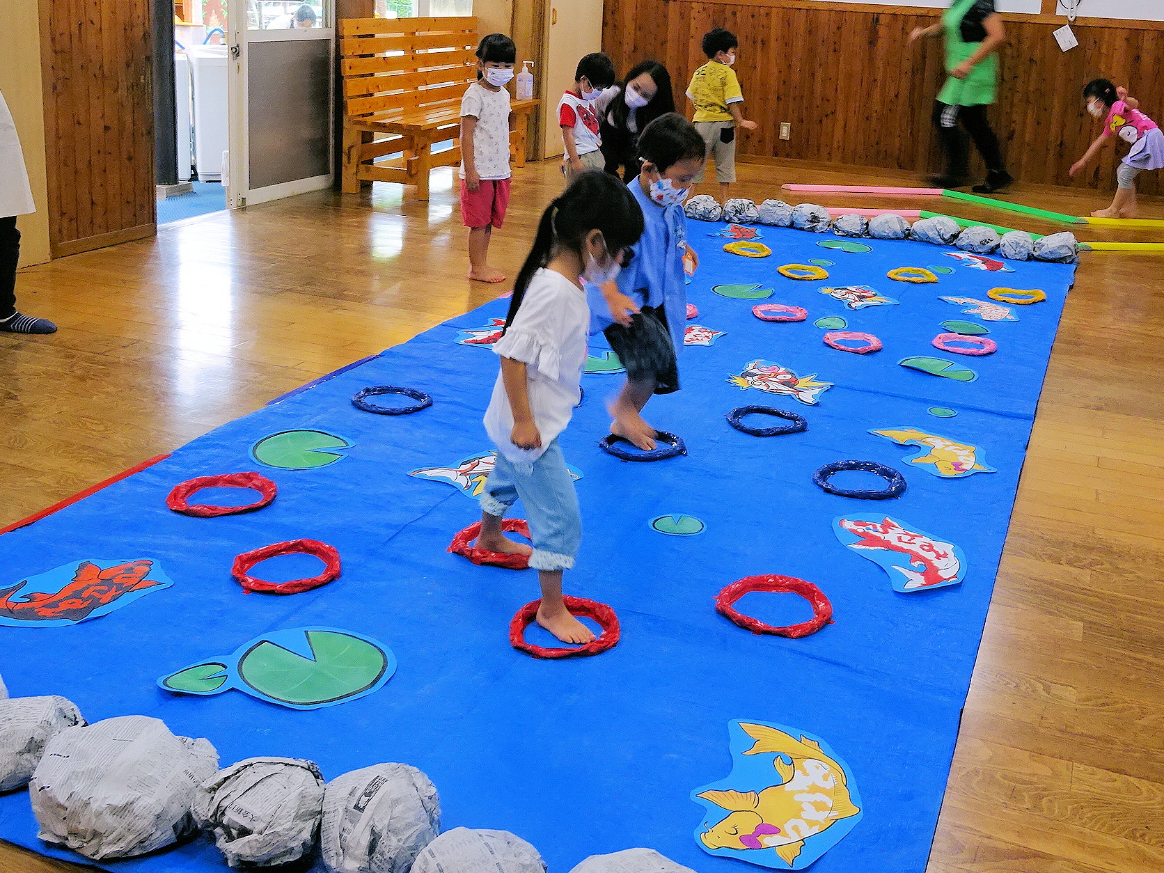 初イベント『夏祭りごっこ』制作報告② 〜玉入れゲームコーナー〜しゃぼん玉とばそ。〜幼稚園の先生日常記