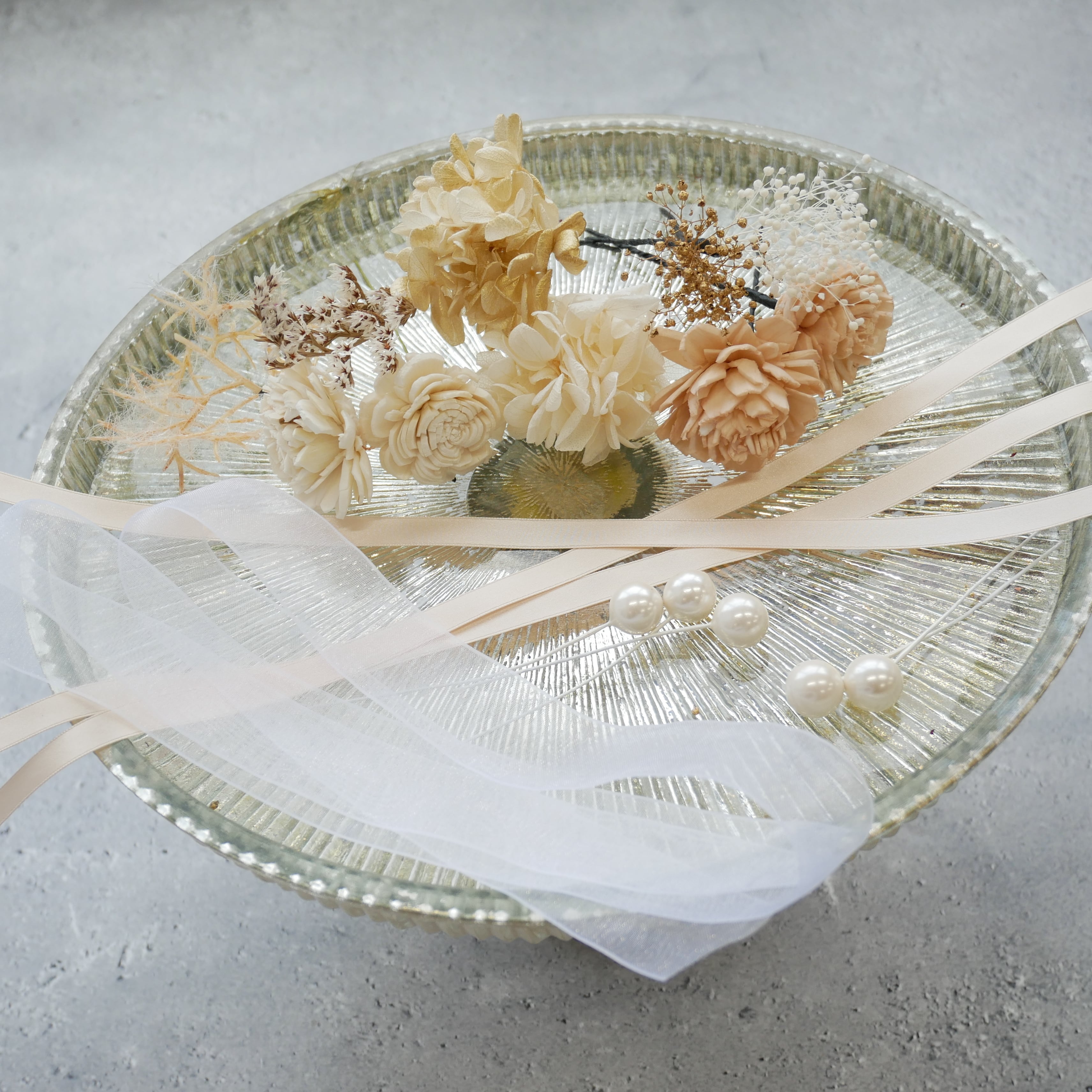 楽天市場 髪飾り 成人式 ドライフラワー テイスト 白系 ピンクベージュ系 造花 11点 セット 花 フラワー 卒業式 袴 振袖 Uピン かすみ草メール便対応 送料無料 : きもの館 創美苑