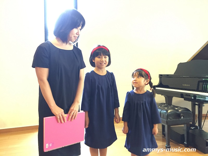 娘のピアノ発表会デビュー＆パパとの連弾。＃なに着てたLEE
