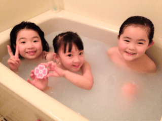 友達と泊まり写真アイディアTikTok