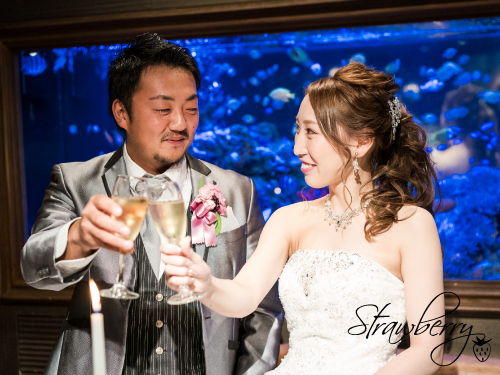 ゲストにはお願いしない！新郎新婦が乾杯の発声をするメリットと方法＊marry マリー