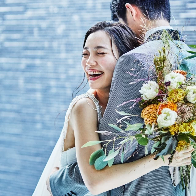 これから始まるゲストとの一日に 胸を躍らせたり ⁡ ここから始まるふたりの人生に 想いを馳せたり ⁡ 挙式が始まる前の時間は ふたりで同じものを見て感じて 楽しんで ⁡ ⁡flairge桜坂フレアージュ桜坂福岡結婚式福岡花嫁フレアージュ花嫁 ⁡ウエディング結婚