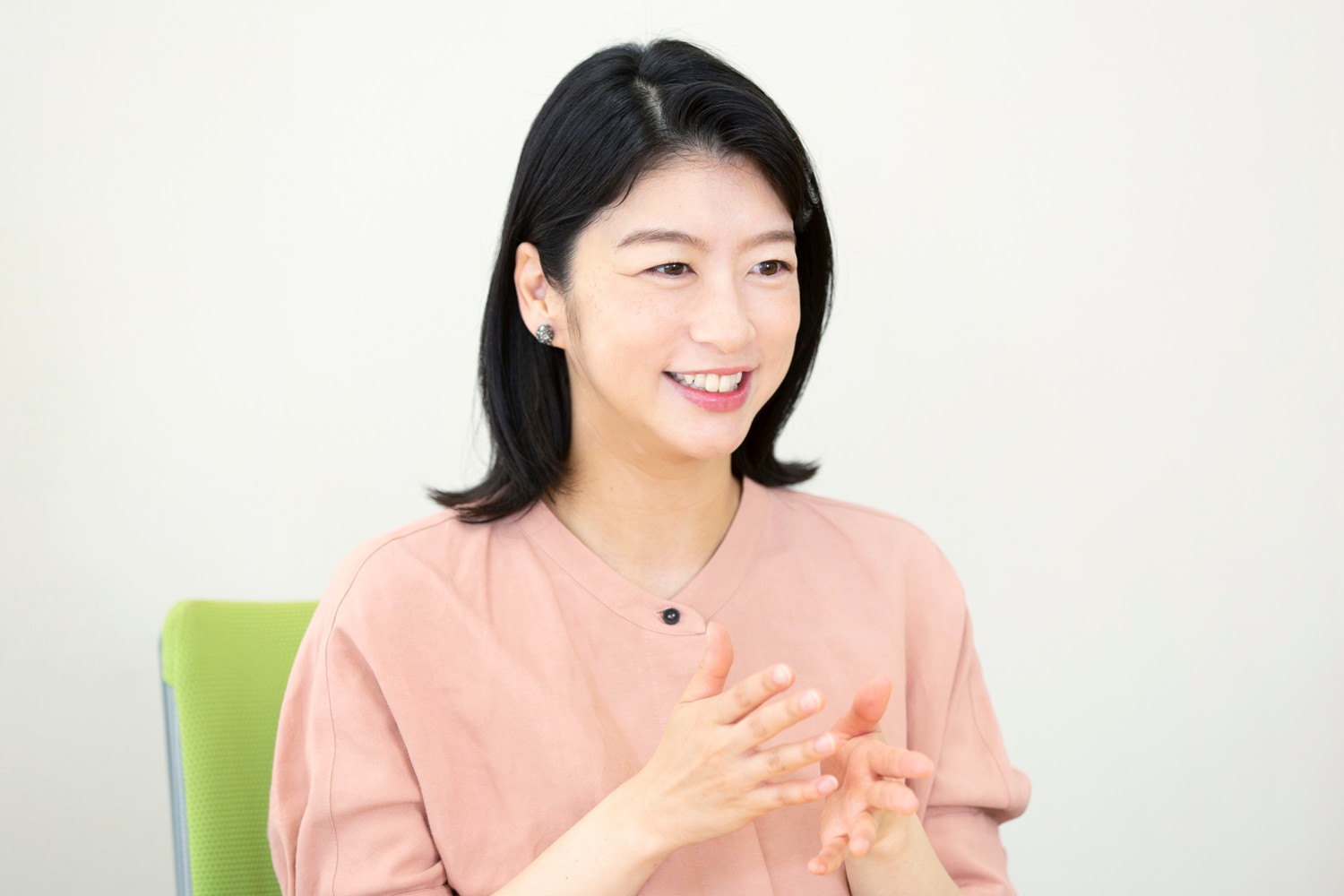 フジテレビ・生野陽子アナ夫妻の挙式、夫の元カノ含むフジテレビアナ全員招待ガールズちゃんねる - Girls Channel