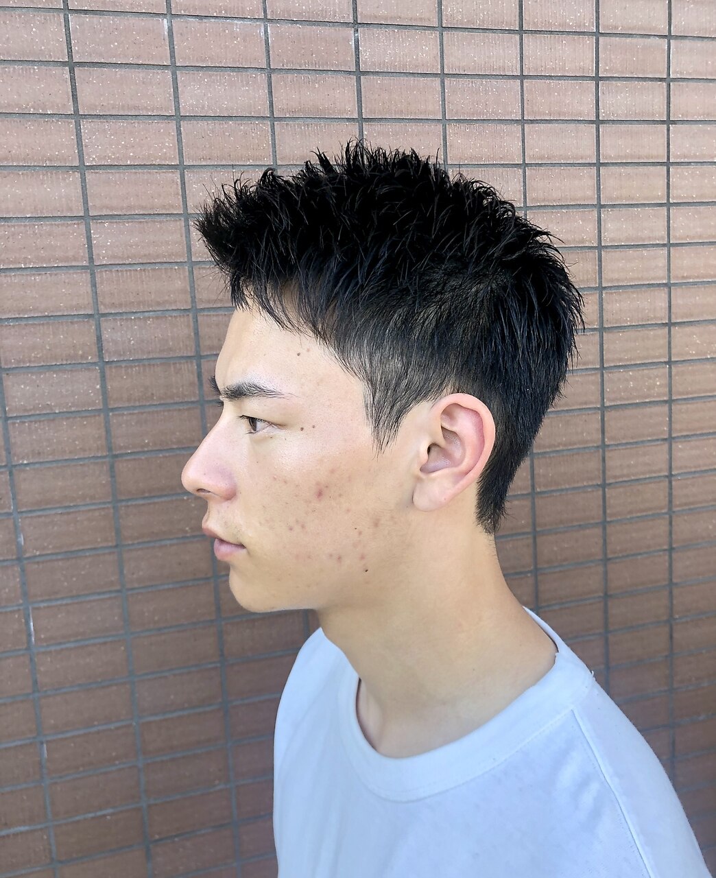 中学生カット 刈り上げマッシュです！ 後ろは浅めの刈り上げでベースと繋げたスタイルです♪ オーソドックスなマッシュは学生さんに人気ですね♡ご来店ありがとうございました♡ :中学生男子中学生男子髪型中学生カットイケメン男子中学生カットメンズ中学生