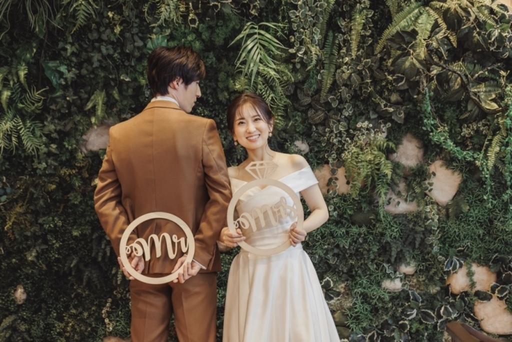 結婚式の前撮りとは？費用相場はどれくらい？ - スタッフブログ