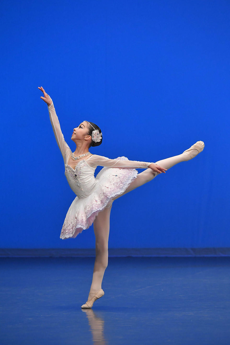 2025年10月 秋アニメまとめ一覧。『グノーシア』『昼めしの流儀』『忍者と極道』など。『シンデレラグレイ』第2クール、『スパイファミリー』シーズン3、『まどマギ』再編成版もゲーム・エンタメ最新情報のファミ通.com