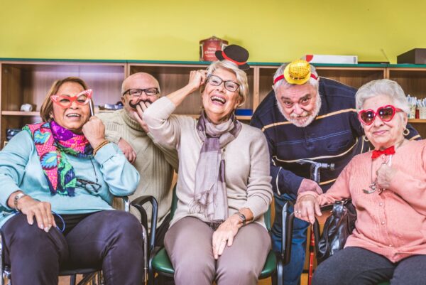 Happy Birthday ♡5月お誕生日会♡ - 尼崎市の有料老人ホーム スーパー・コート武庫之荘ブログ