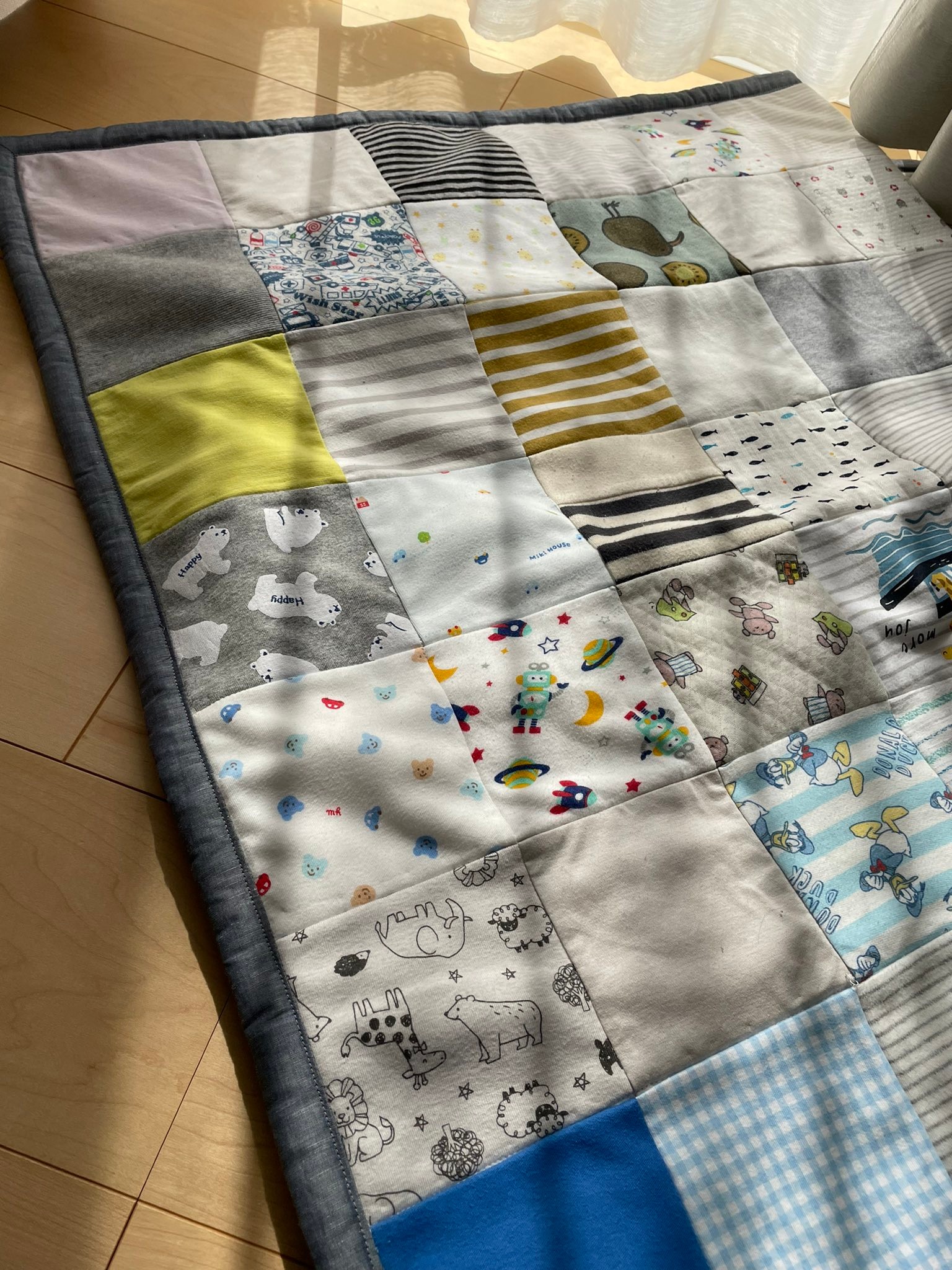 2T ベビー服 子供服リメイク トレーナー ハンドメイド 手作り 古着 下北 ブルー きのこ アップリケ ヴィンテージ 生地使用