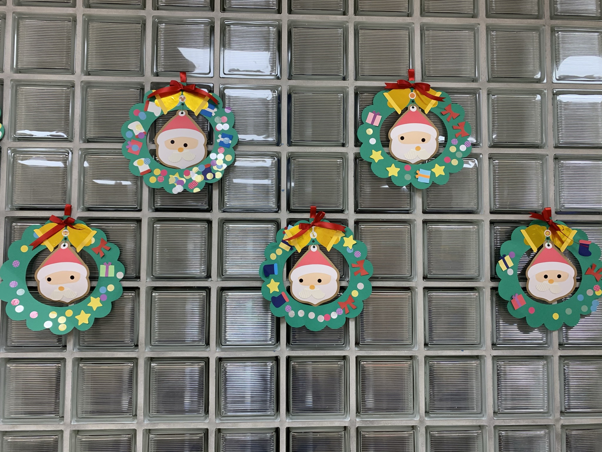 サンタがいなくちゃはじまらない！サンタクロースの製作アイデア16選保育と遊びのプラットフォーム ほいくる