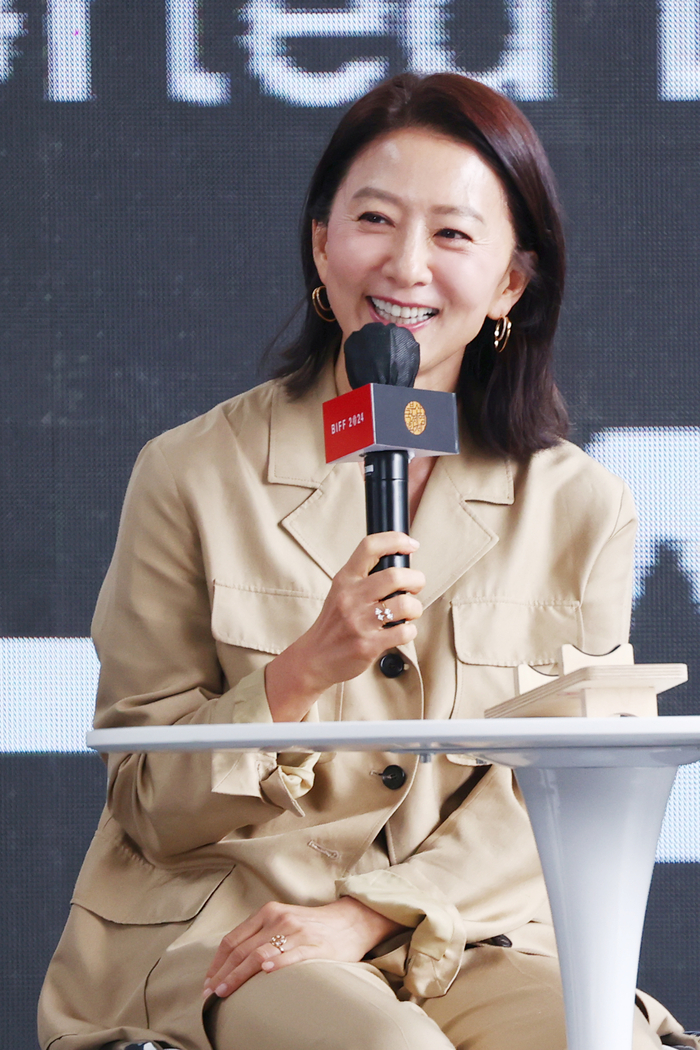 映画「普通の家族」チャン・ドンゴン＆キム・ヒエら、演じたキャラクターの魅力を