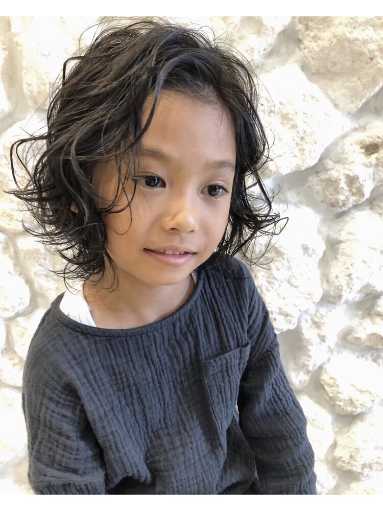 キッズカット 男の子 スッキリショート豊中市・桃山台の美容室・ネイルサロン onico オニコキッズルーム完備