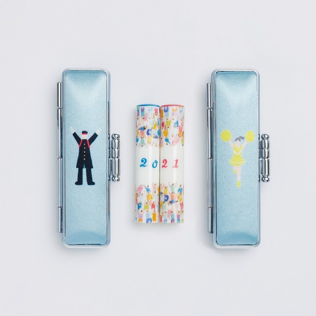 楽天市場 印鑑 はんこ 送料無料 かわいい おそろいんかん 結婚 記念 入籍 おそろい ペア 実印 山梨 ケース 贈答 記念日 認印 お祝いプレミアあわじ結び ウォールナット実印15mm+メープル銀行印13.5mm: はんこの里