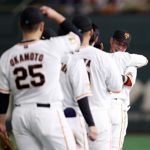 引退発表から本拠地最終戦まで！ジャイアンツ・亀井善行、ファンに愛された最後の勇姿芸能人・著名人のニュースサイト ホミニス