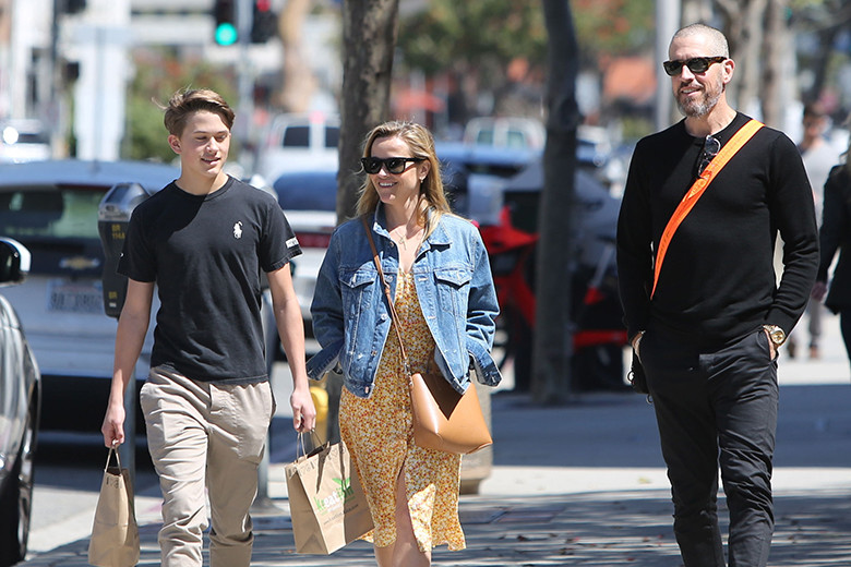 リース・ウィザースプーン、元夫と息子の誕生日をお祝い！CulturemadameFIGARO.jp フィガロジャポン