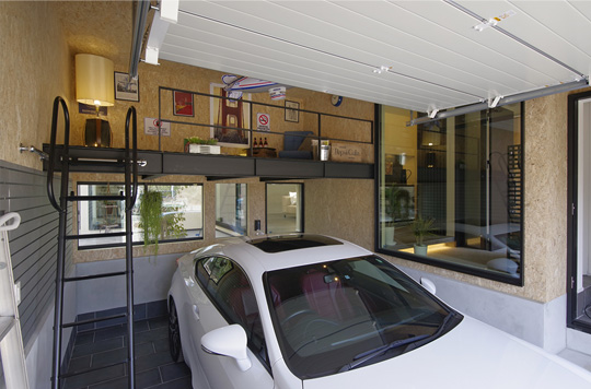 ガレージを開ければそこはもう別世界！大人の秘密基地 - MOANA BUILDERS株式会社平野