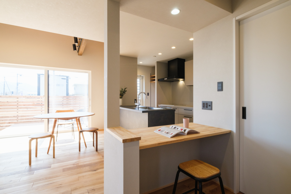 15 件の「ファミリーロッカー」のアイデアを今すぐ保存インテリア 収納、クローゼット 収納、玄関 ロッカー など