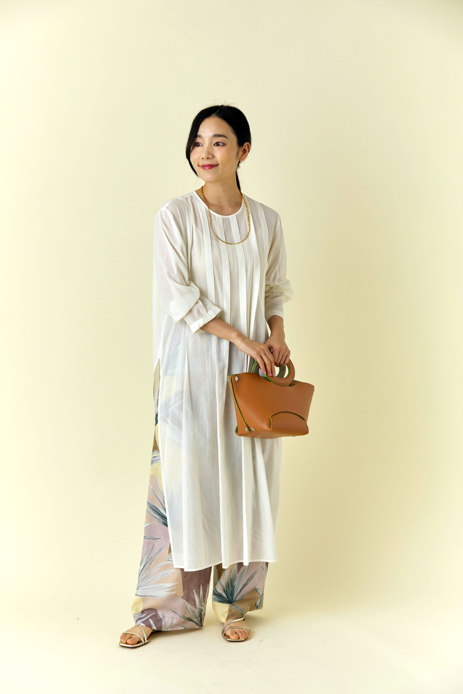 それどこの？」って聞かれちゃう？UNDER1万円 デニム＆ブラウス でママ友ランチ