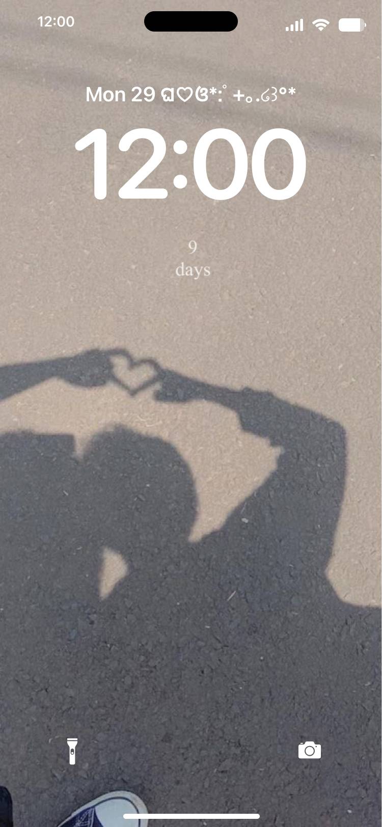 タキシード カップルで持ちたくなる♥くすみブルーと大理石のスマホ壁紙ハナプラ待ち受け