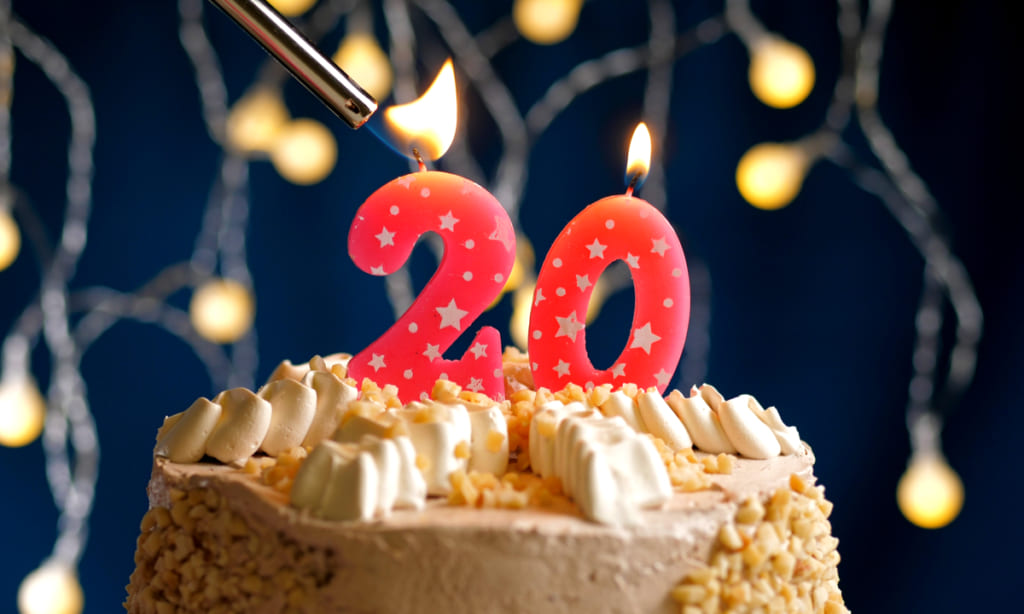 20歳の娘へ 成人祝いに贈るプレゼントアレンジ例オリジナル絵本ギフト専門店 ありがとう