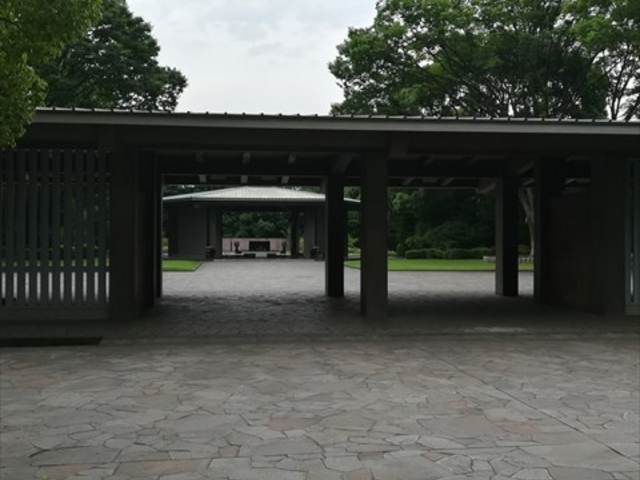 07ta09b千鳥ケ淵戦没者墓苑 平成天皇御製の碑