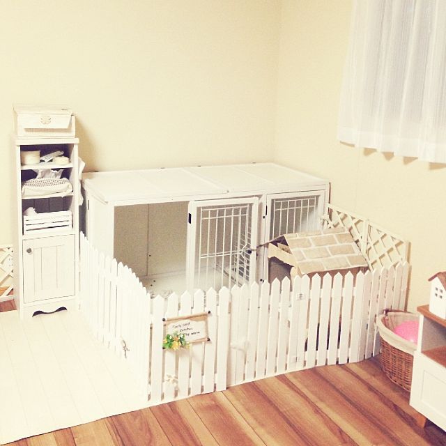 北欧風のおしゃれな犬用ケージ 狭いリビングでもレイアウトしやすいのは? – mimipets