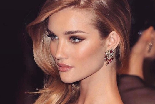 イギリス人女性は何に誘えば必ず来るのか？ – 英国生活サイト