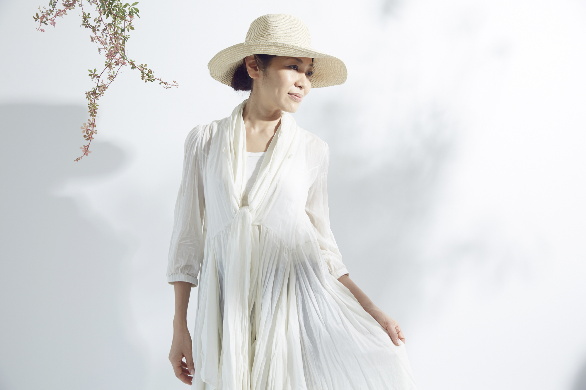 40代50代大人女性☆アシンメトリーショート 小林SARA Beauty Sight 志免店 サラビューティーサイト シメテン のヘアスタイル美容院・美容室を予約するなら楽天ビューティ