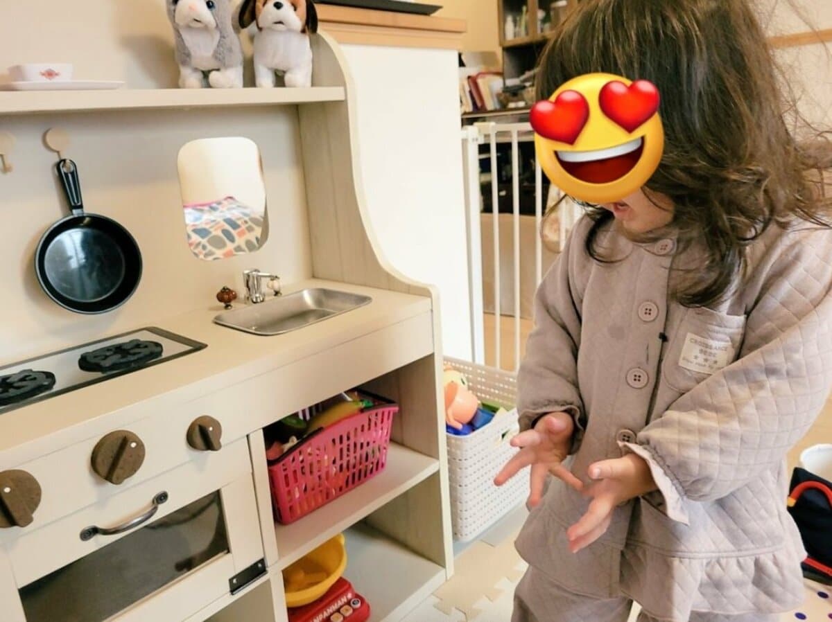 ダンボール キッチン おままごと おもちゃ 段ボール 紙でできちゃう簡単おもちゃ「ダンボールを使ったおもちゃ」